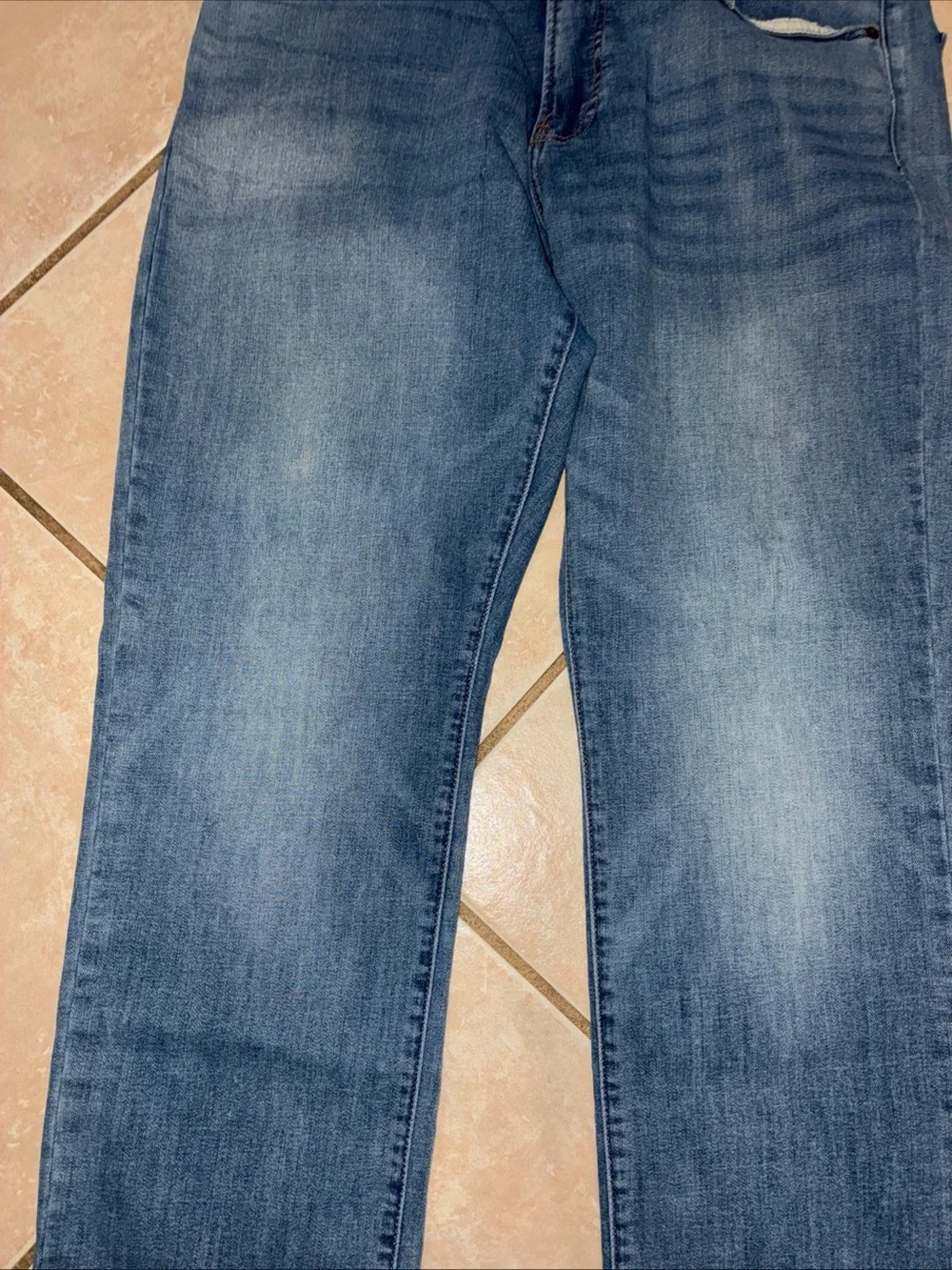 Lucky Brand 410 Athletic Straight  Jeans Mens 34 Blue Dark Wash Stretch Denim